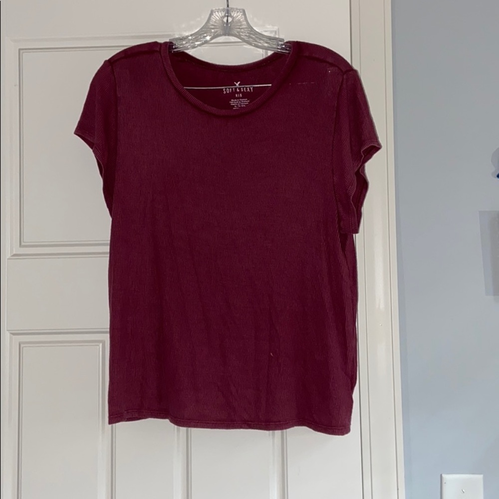 Maroon short sleeve top